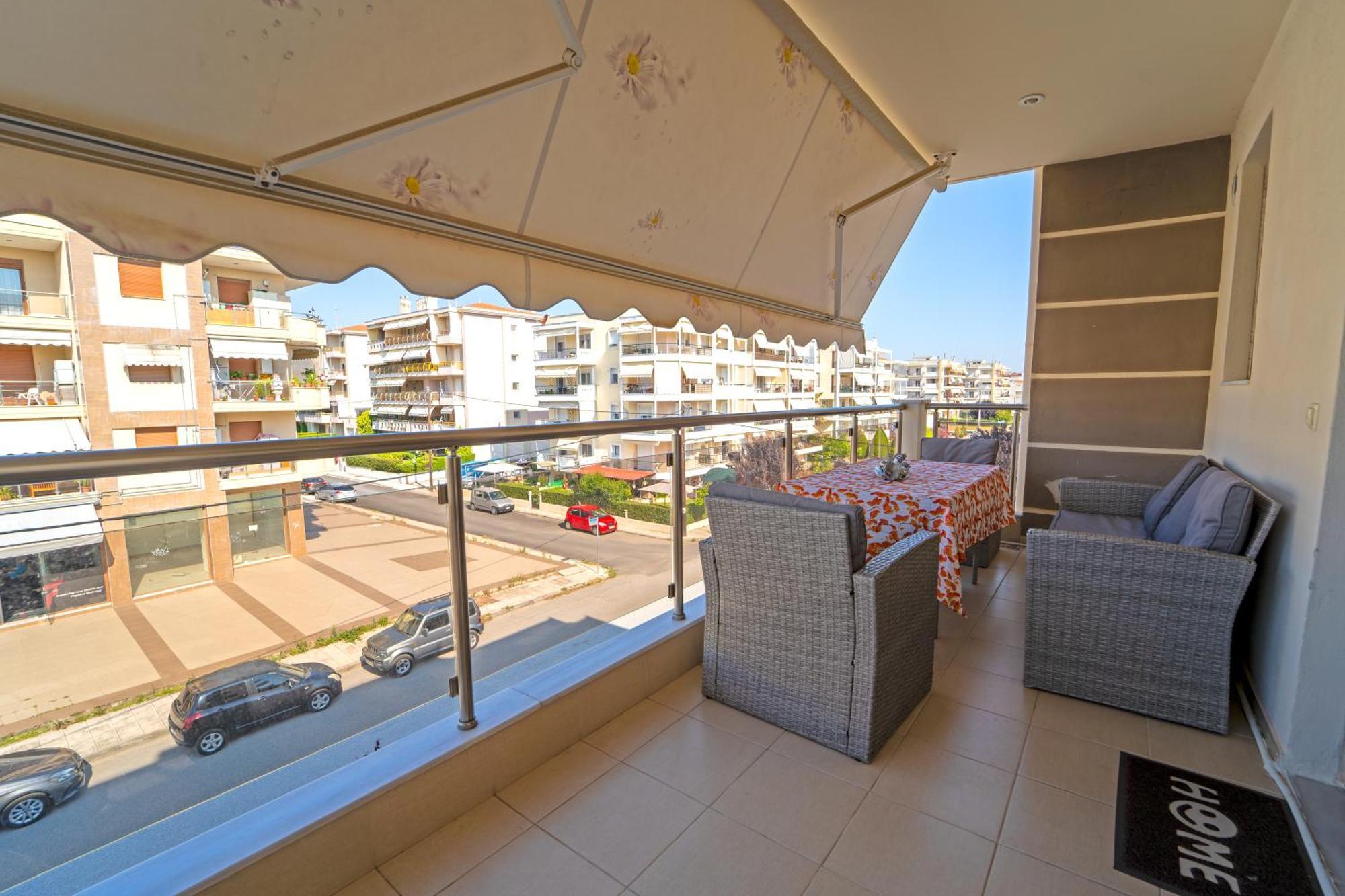 Peraía Luxury And Sunny Apartment 250 Mts From The Beach!! מראה חיצוני תמונה